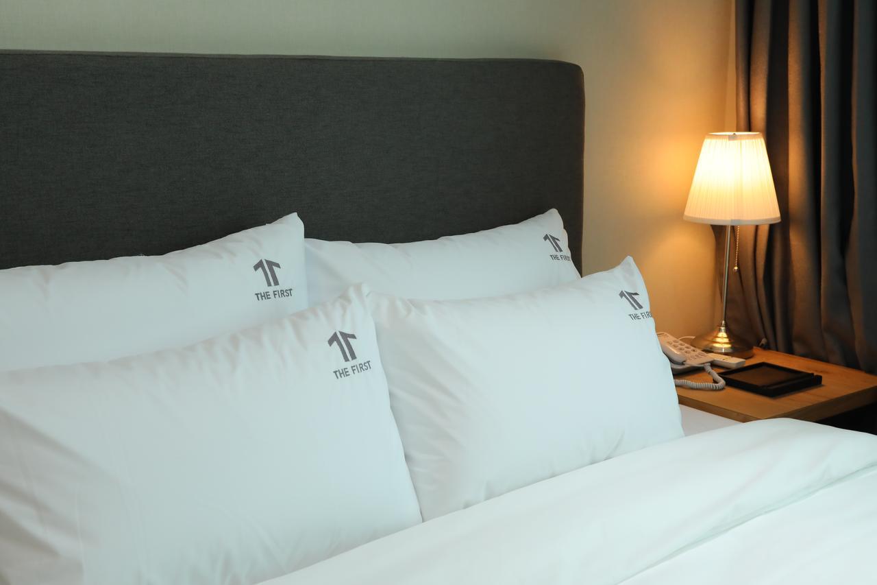 The First Hotel Changwon Ngoại thất bức ảnh
