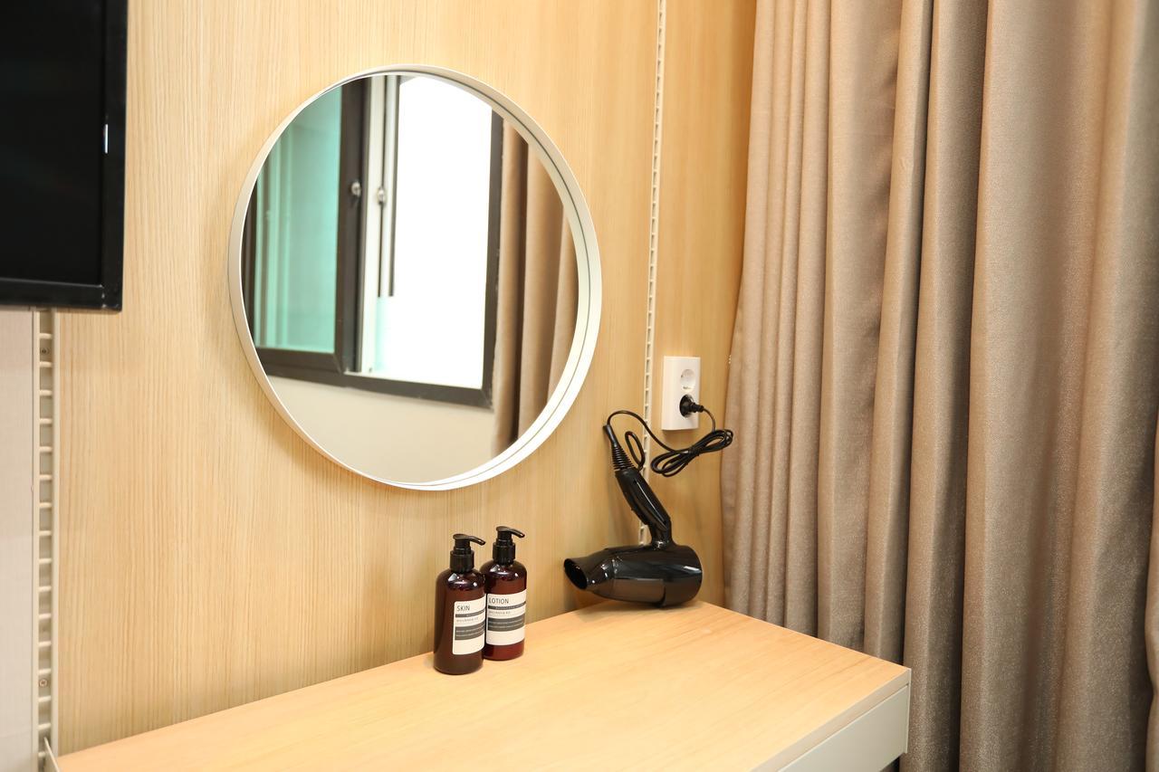 The First Hotel Changwon Ngoại thất bức ảnh